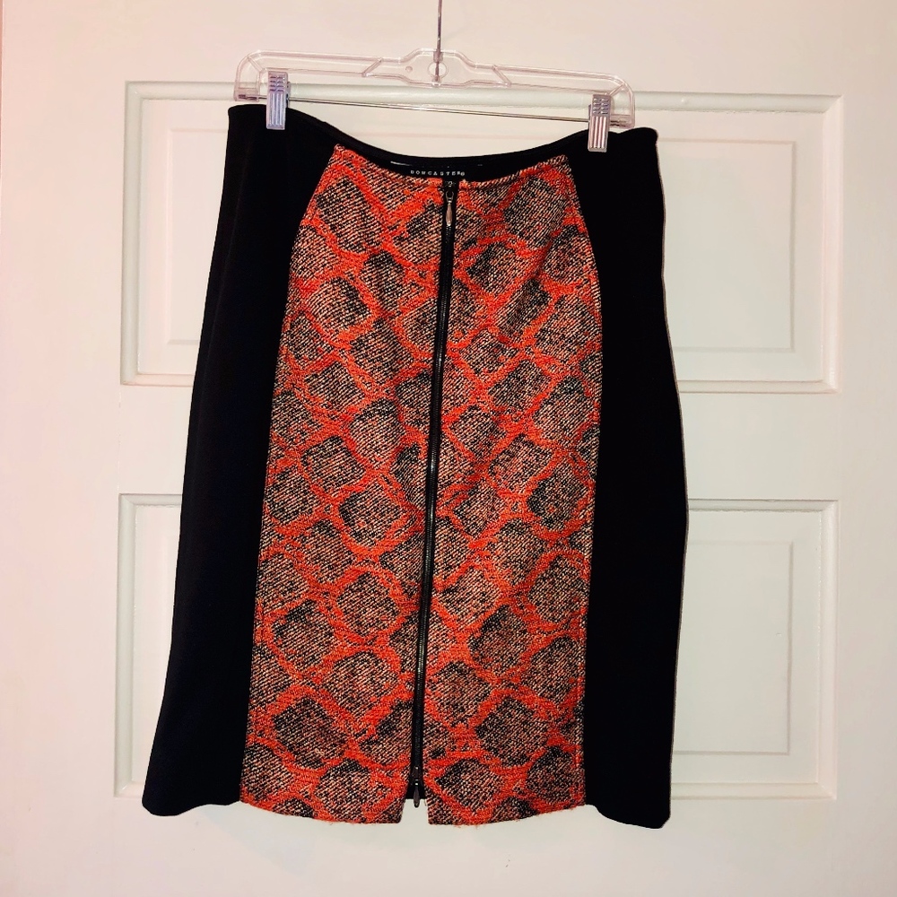 Doncaster zip-up skirt size 12